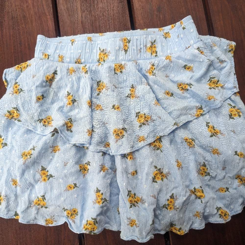 Flirty 2 tiered floral skirt